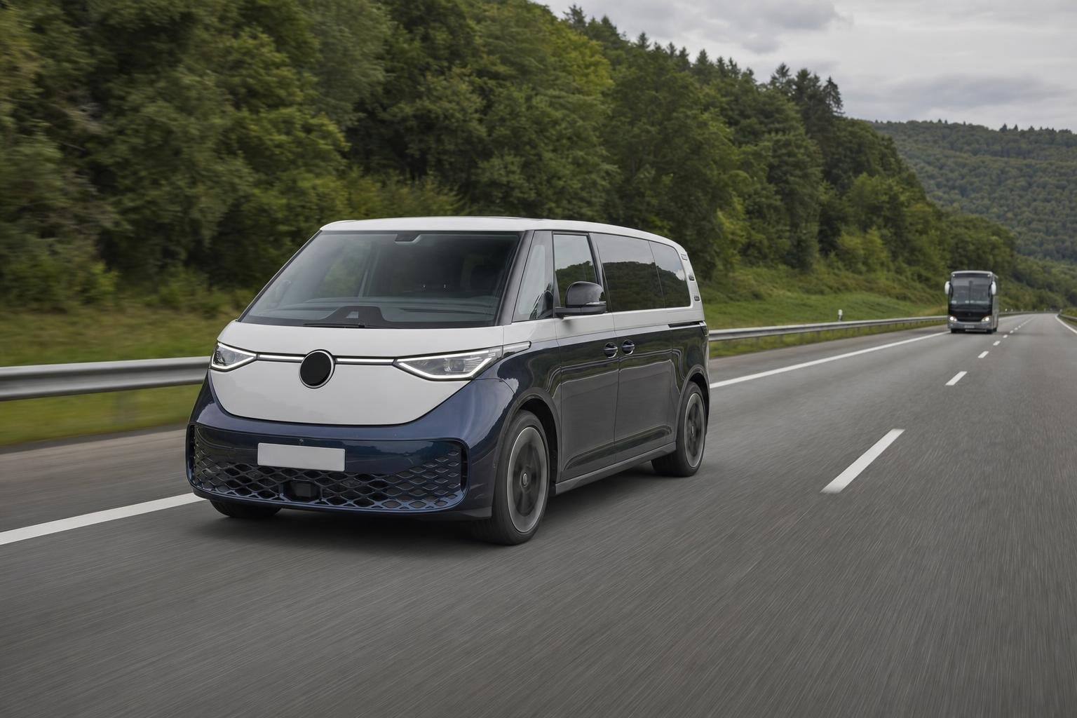 Bus Metz Sarrebruck — autocar et van VTC électrique sur l'autoroute vers Saarbrücken, guide horaires et prix 2026