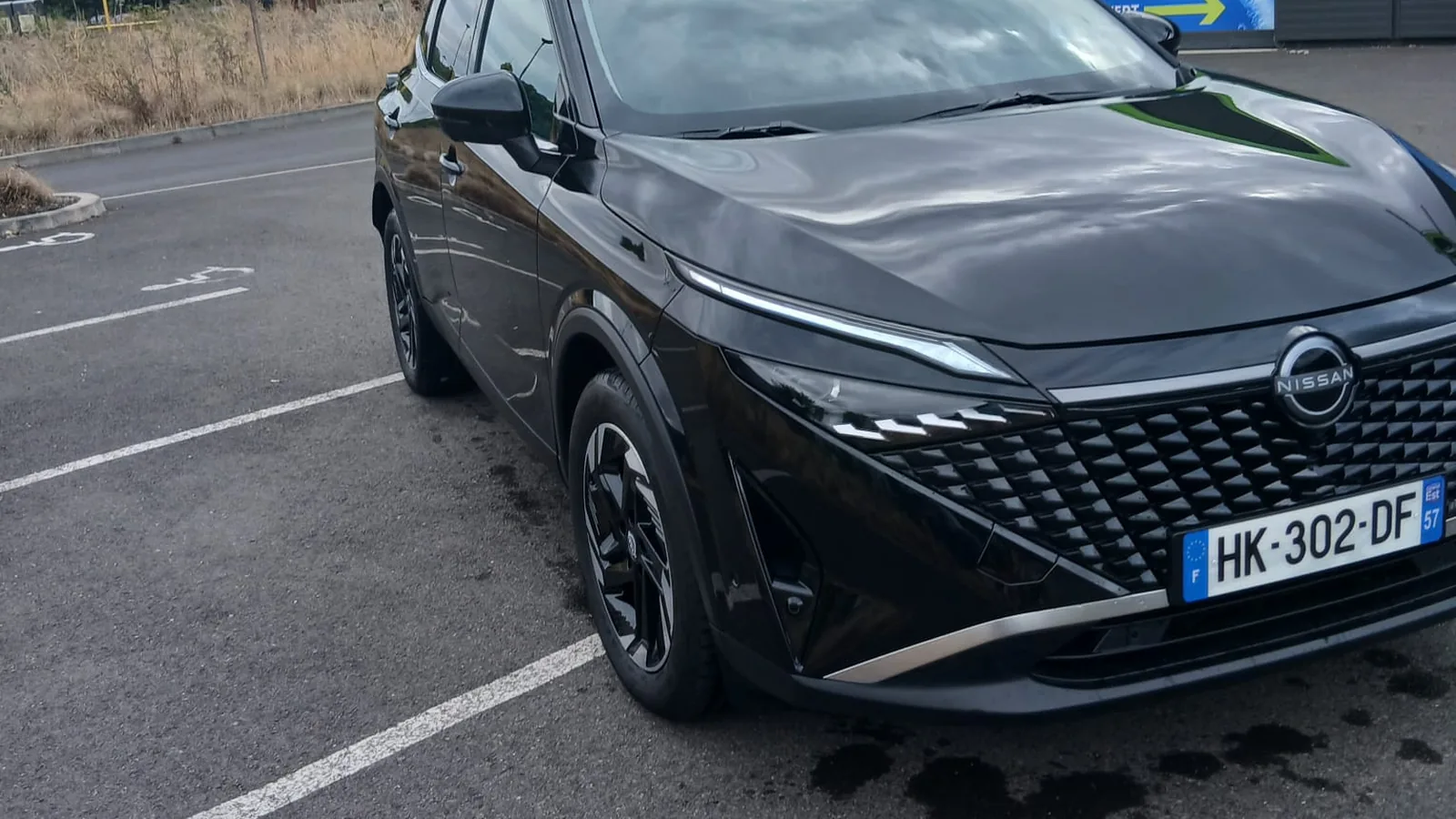 Nissan Qashqai e-POWER noir — SUV hybride Didier VTC Metz chauffeur privé
